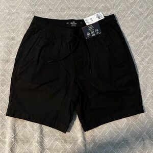 NWT Hollister jogger short 7” - size small